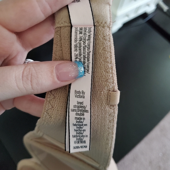 ❤️‍🩹 Body by Victoria Bra - Picture 3 of 4